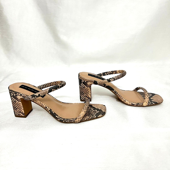 Steven by Steve Madden strappy snake skin women's sandals size 8 - Picture 1 of 5